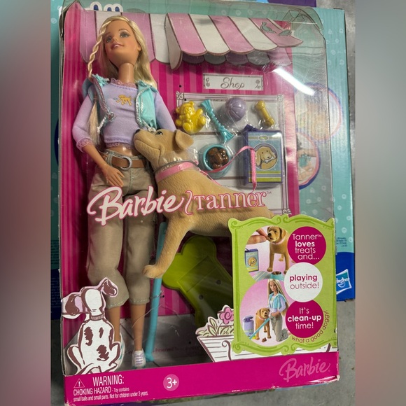 Rare HTF BARBIE AND TANNER dog Clean up Pooping Dog New box as is 2006